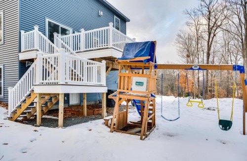 Birch Hill House | Mtn-View Gem with Hot Tub and Fire Pit in North Conway
