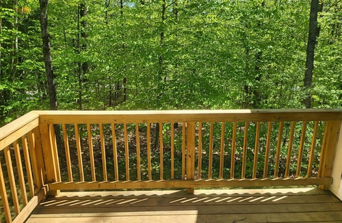 Lincoln House | Multi-level, open, AC/FP, deck, swim club. F1703 by LRS