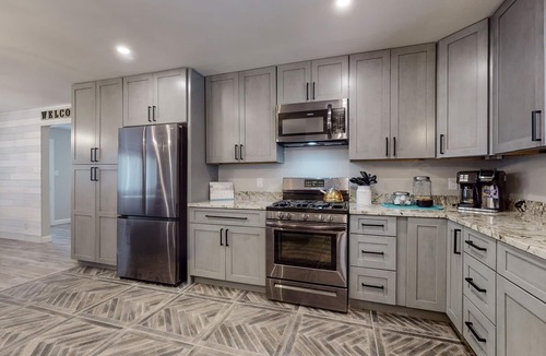 Northeast Heights House | NE Heights Tram Home by Casa De Collins
