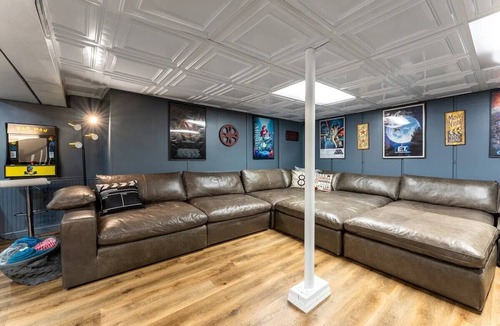 Chippewa Falls House | Near Downtown! GAME ROOM! Sleeps 12! Stylish!
