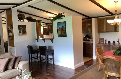 Rio Lucio House | Neat Retreat, Fast WiFi, Ski Sipapu, Hike, Fish, Hunt,nWineries, pet friendly