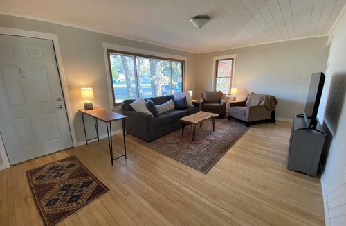 Crosby House | NEW! Crosby Oaks-Prime Location