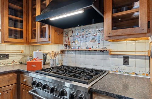 Historic Eastside House | New Listing! Heart of Santa Fe | Mins to the Plaza & Hiking