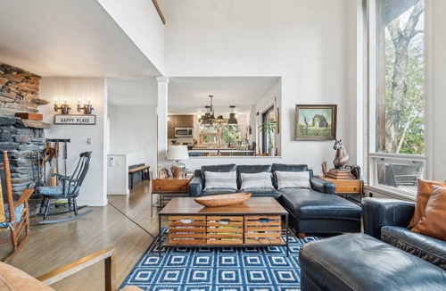 Pittsfield House | NEW! Serene Architect-Designed Vermont Chalet