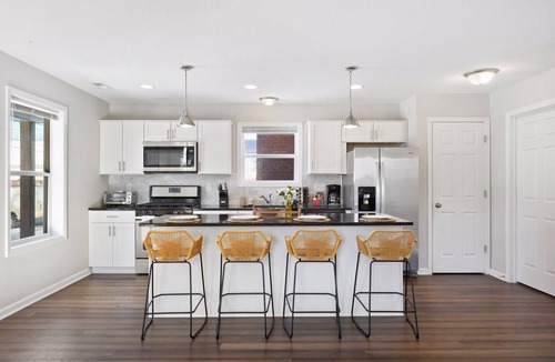 Uptown House | NEW Spacious Abode | Bright + Modern Uptown Home
