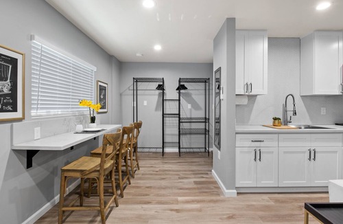 Sacramento Apartment | New Studio - Walk to Golden 1/Old Sac/DOCO