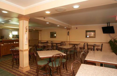 Barre Hotel | New World Inn