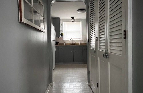 Crosby House | Newly remodeled cottage in the heart of Crosby near restaurants and biking trail