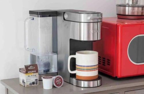 Old North End Apartment | Newly Renovated! - Sunny, Plush, Comfy, w/Coffee!