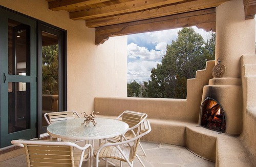 Historic Eastside House | North Hills Casa | Spacious Adobe Retreat in Santa Fe’s Historic Eastside