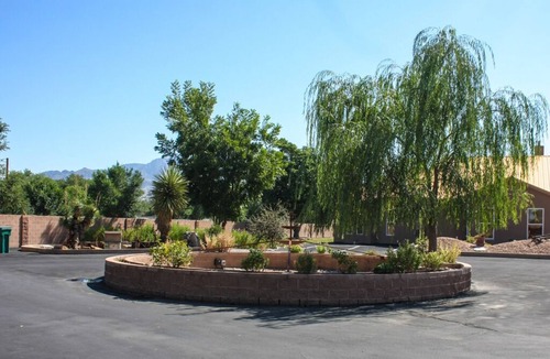 Alamedan Valley House | North Valley Albuquerque Vacation Casita - 4 BR