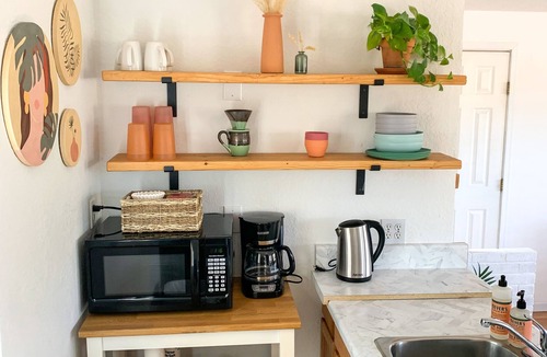 Alamedan Valley Apartment | North Valley Casita near Balloon Fiesta Park