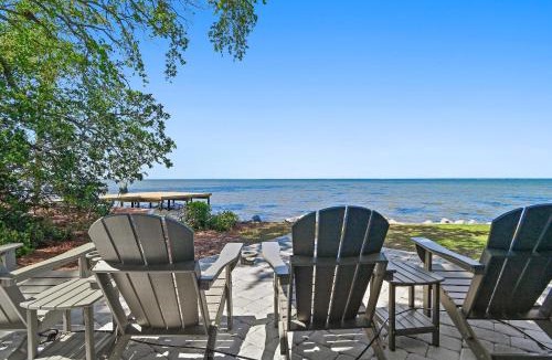 Miramar Beach House | Northshore 960 and A