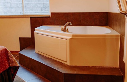 Puposky Villa | Northwoods Family Retreat - Steps to Resort Pool & Activities