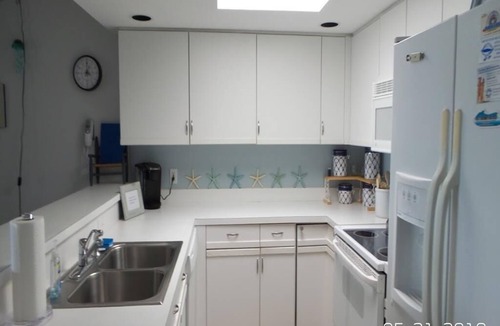 Surf City Condo | Ocean Front. Pool. Beach Badges. WIFI. Washer & Dryer. Ocean Front 3rd floor.