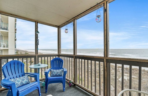 Crescent Beach Condo | Oceanfront Condo with Screened Oceanfront Balcony + Free Attraction Tickets!