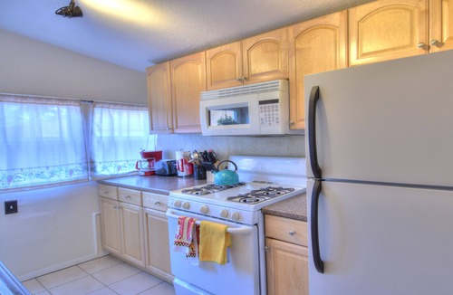 Downtown Albuquerque House | Old Town with private garden: quiet, spacious, CLEAN!