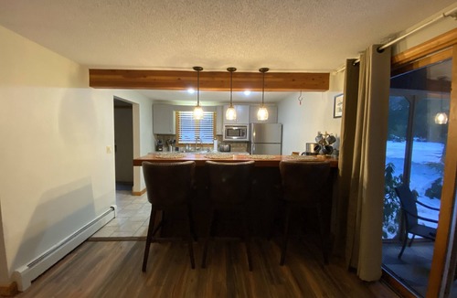 Bartlett House | On the Saco River, Minutes to Storyland and Mountains (Attitash, Wildcat)