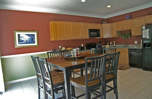 Lincoln House | Open concept, 2-level, AC/FP, wood view, deck, swim club. F132B by LRS
