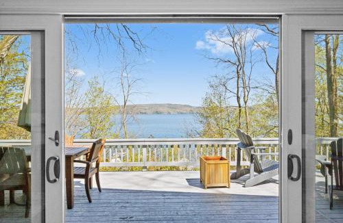 North Lake George House | Overlook Chalet