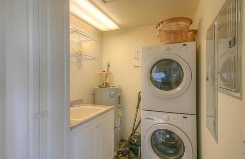 Yachats House | Payn House