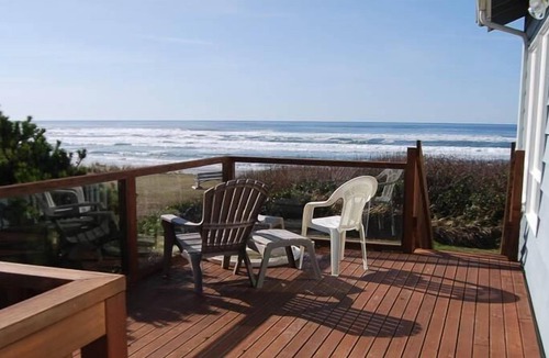 Yachats House | Payn House
