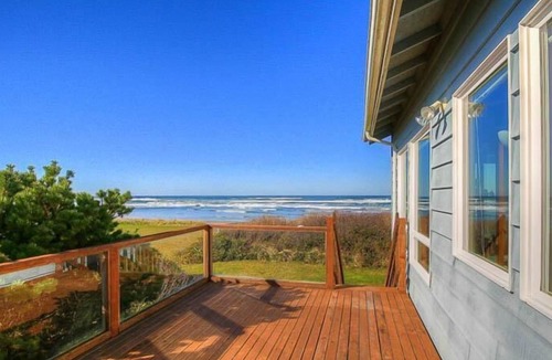 Yachats House | Payn House