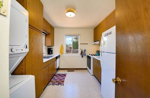 Vista Encantada Cottage | Peaceful Hilltop Casita w/Stunning Views, Close to the Historic Plaza