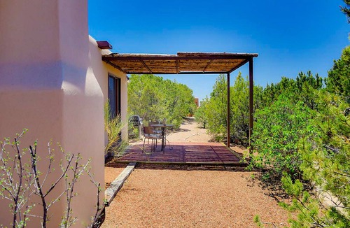 Vista Encantada Cottage | Peaceful Hilltop Casita w/Stunning Views, Close to the Historic Plaza