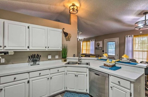 Pensacola House | Pensacola Workcation w/Fast WiFi - Near Beaches