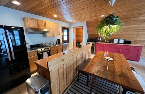 Pepin House | Pepin’s Premier Waterfront Stay — The Dockside