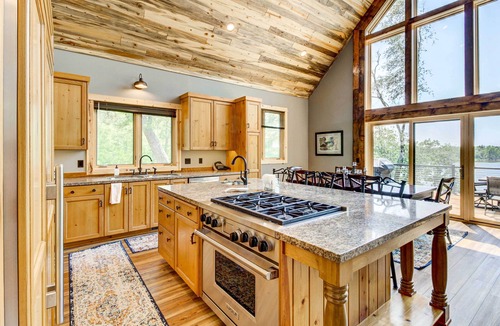 Breezy Point Cabin | Pequot Lakes Retreat w/Beach + Fire Pit!