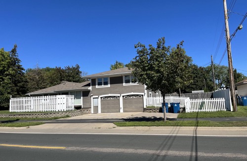 Richfield House | Perfect for Large Groups. 5 mins to MSP & MOA