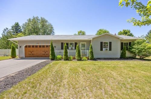 Grawn House | Pet Friendly 3BR 3BA Home near Traverse City with Game Room and Fenced Yard