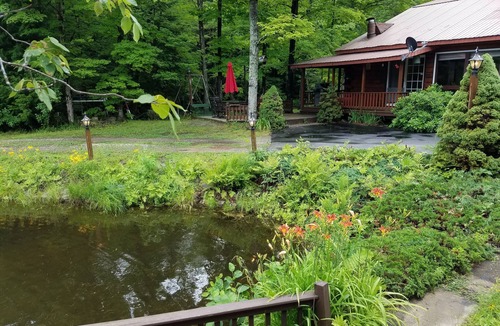 North Creek House | PET-FRIENDLY - Adirondack Retreat w/Private Sandy Beach Close To Season Events