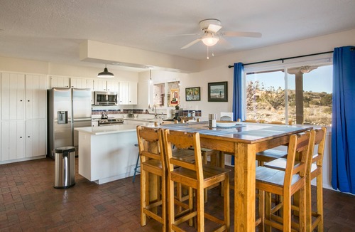 Placitas House | Pet-friendly house 35 minutes from ABQ airport; 45 minutes to Santa Fe; Artsy