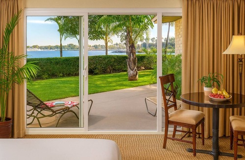 Central Mission Beach Hostel | Pet-Friendly Resort King Room l Bahia Resort l Free Parking!