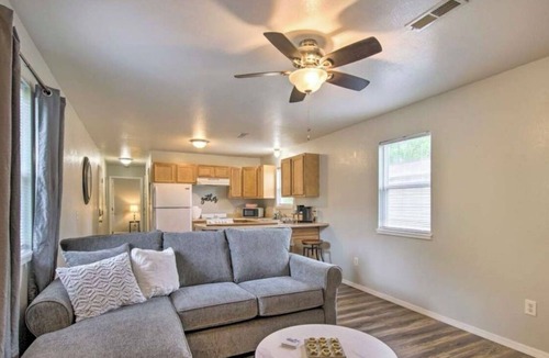 West Plains House | Pet-Friendly West Plains Home Near Downtown!n