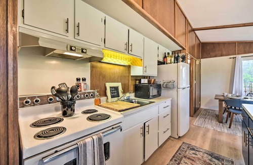 Pine City Cottage | Pine City Getaway, Steps From Snake River!