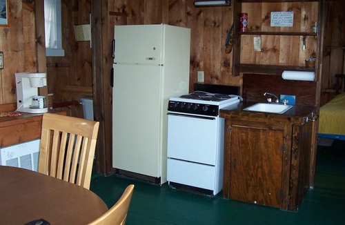 Charleston Cabin | PINE COTTAGE: Pristine Echo Lake in the NEK of Vermont. Family and pet friendly!