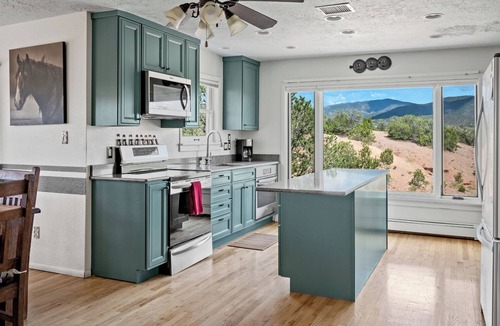 Northeast Santa Fe House | Pinon Vista - Panoramic Views, Walk to the Plaza