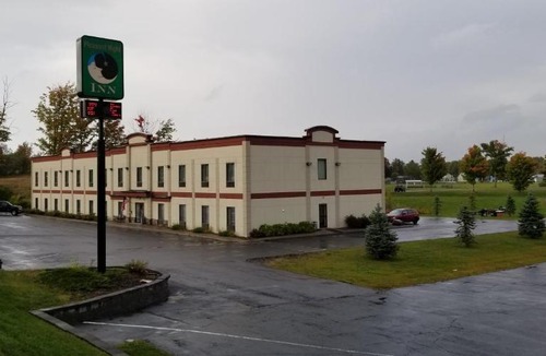 West Carthage Hotel | Pleasant Night Inn- carthage NY