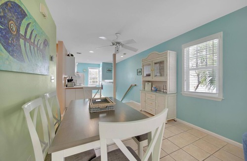 Truman Annex Condo | Poolside Hangover at The Truman Annex in Key West
