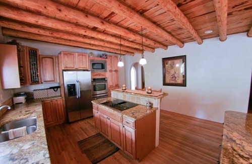 Taos Villa | Presidential Grand Villa In The Taos Canyon- Taos, New Mexico