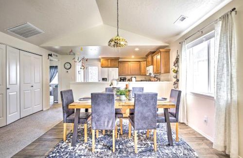 Southwest Ada County Alliance House | Prismatic Boise Retreat w/Fenced Backyard!