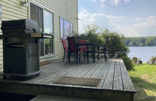 Stoddard House | Pristine Lakefront Cottage on Highland Lake in Stoddard, NH