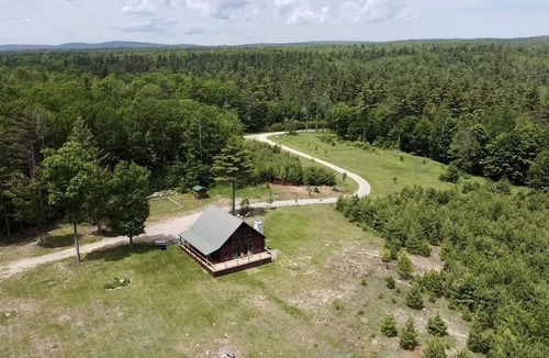 Schuyler Falls Cabin | Privacy Galore at the Little Pine Loj.