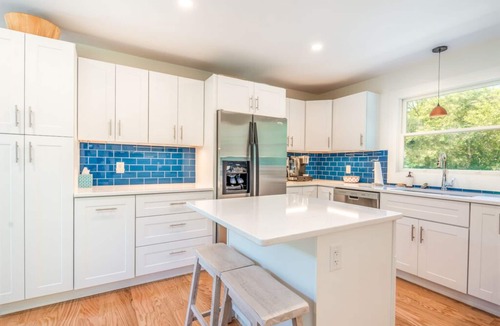 Katama House | Private 1/2 acre property, charming 4 bedroom, 21/2 bath, great Katama location.