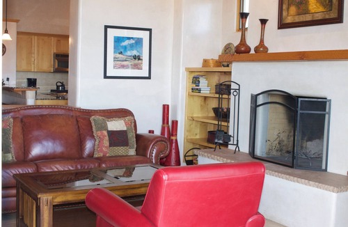 Tesuque Villa | Private, 3BR Bishop's Lodge Villa, Minutes from Plaza, Stunning 360 Degree Views
