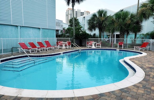 Navarre Beach House | Private Community Pier. Steps from the beach. Newly Renovated, Beautiful Decor.